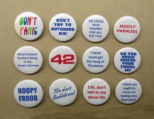 Hitchhiker's Guide to Galaxy 12 1.25" Buttons Don't Panic, 42, Towel, Hoopy + - Picture 1 of 7