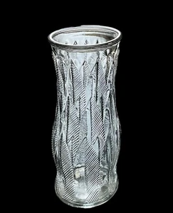 Vintage E O Brody Clear Glass Feather And Dart Pattern Vase 8.5” Tall Excellent - Picture 1 of 6