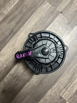 Ventilador de motor soplador de aire acondicionado para Hyundai Elantra 2011-2016 Kia Optima 2012-2016 Foto 1 de 4