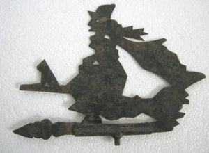 IRON HALLOWEEN WITCH ON BROOM WEATHER VANE CUTOUT - Picture 1 of 5