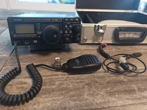 Yaesu FT-897 50 144 430MHz HF/VHF/UHF SSB FM Am CW All Mode Transceiver - Bild 1 von 4
