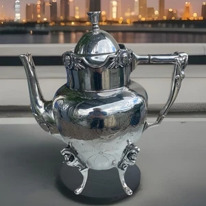 Antique 1870-1882 Wilcox Quadruple Silverplate Female Bust Lions Feet Coffee Pot - Picture 1 of 17