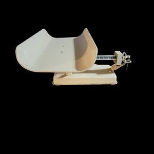 Vintage Detecto Beam-Style Doctor's Baby Scale, Up To 30 LBS #2065A - Picture 1 of 2