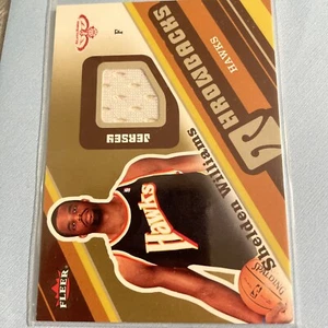 Fleer Throwbacks #SW Shelden Williams HAWKS JERSEY DUKE BLUE DEVILS - Bild 1 von 1