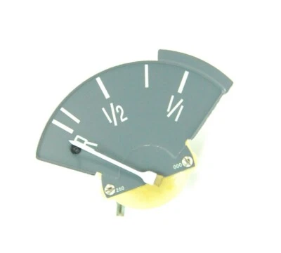 Medidor de combustível cor cinza compatível com ônibus Volkswagen Type2 1968-1973 - Imagem 1 de 3