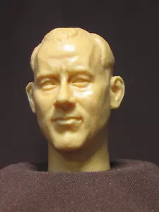 A-45 TOM HANKS SAVING PRIVATE RYAN RESIN HEAD SCULPT Action figures 1/6 Scale - Foto 1 di 2