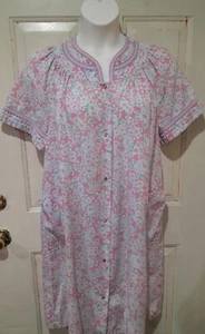 Vintage Leisure Life Housedress Robe Duster Housecoat Pink Bouquet Flowers Large - Picture 1 of 7