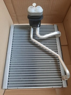 Air Conditioning Evaporator Core To Suit HYUNDAI TUCSON TL 2.0L Petrol 2015-ON - Image 1 of 4