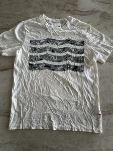 Sol Angeles Wave T Shirt Ivory/Grey Size M BNWT - Picture 1 of 7