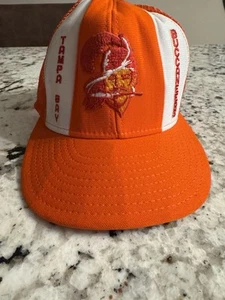 VINTAGE TAMPA BAY BUCCANEERS LUCKY STRIPES MESH TRUCKER SNAPBACK NFL HAT CAP USA - Bild 1 von 12