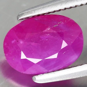 Piedra preciosa de rubí rojo térmico natural ovalada de 1,19 quilates de ancho 7,3 x 5,2 mm, África - Imagen 1 de 4