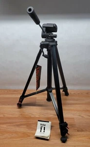 Vivitar V900 Tripod 60 inch height 2 way video panhead 058066 - Picture 1 of 7