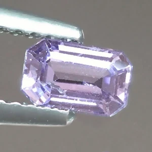 0.65cts Octagon Natural Violet Sapphire Sri Lanka Loose Genuine Gemstones - Picture 1 of 3