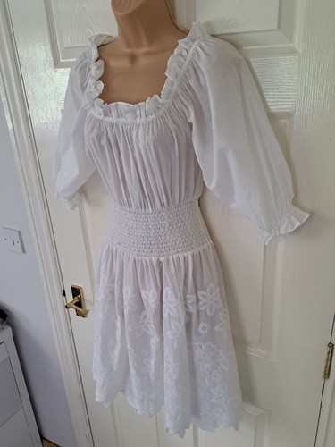 Abito Kate Spade Broderie Anglaise taglia S sopra il ginocchio vita fumè bianco nuovo con etichette