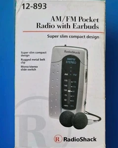 RADIOSHACK☆AM / FM POCKET RADIO☆SLIM☆COMPACT☆WITH EARBUDS MODEL 12-893☆2003☆ - Picture 1 of 12
