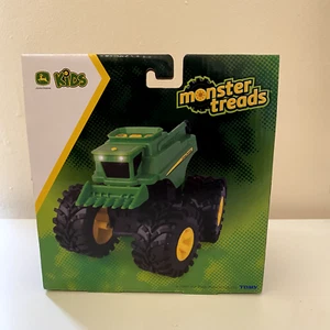 Britains John Deere Monster Treads Tractor - NEW - Rare - Picture 1 of 5