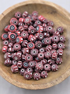 380+ PCS RED ROUND CHEVRON GLASS BEADS JEWELRY CRAFT MAKING LOOSE BEADS - Picture 1 of 11