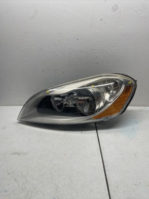 Headlights for 2010 Volvo XC60 for sale