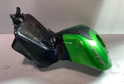 2017 12-23 KAWASAKI ZX14 ZX14R NINJA CARENAGEM TANQUE DE COMBUSTÍVEL GASOLINA VERDE FABRICANTE DE EQUIPAMENTO ORIGINAL - Imagem 1 de 4
