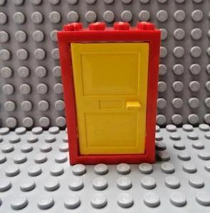 LEGO Red Door Frame 2 x 4 x 5 with Yellow Door - Picture 1 of 1
