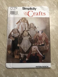1992 Simplicity Craft Pattern #7770 - Stofftier Hase Puppe mit Kleidung ungeschnitten - Bild 1 von 6
