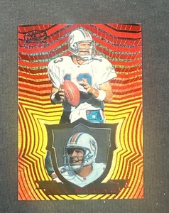 *1997 Pacific Invincible Red #79 Dan Marino !!! - Picture 1 of 2