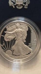 2011-W Proof,American Silver Eagle, OGP/COA. - Picture 1 of 3