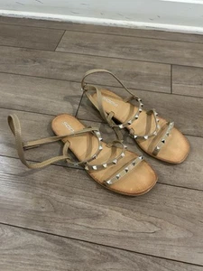 Soda Women’s Boutique Flats Size 9 - Picture 1 of 3