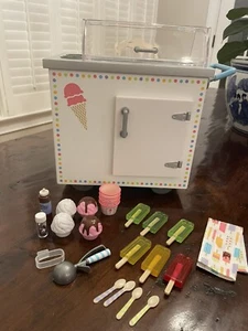 American Girl Eiswagen und Zubehör, Rentner, Streusel, Eis am Stiel - Bild 1 von 7