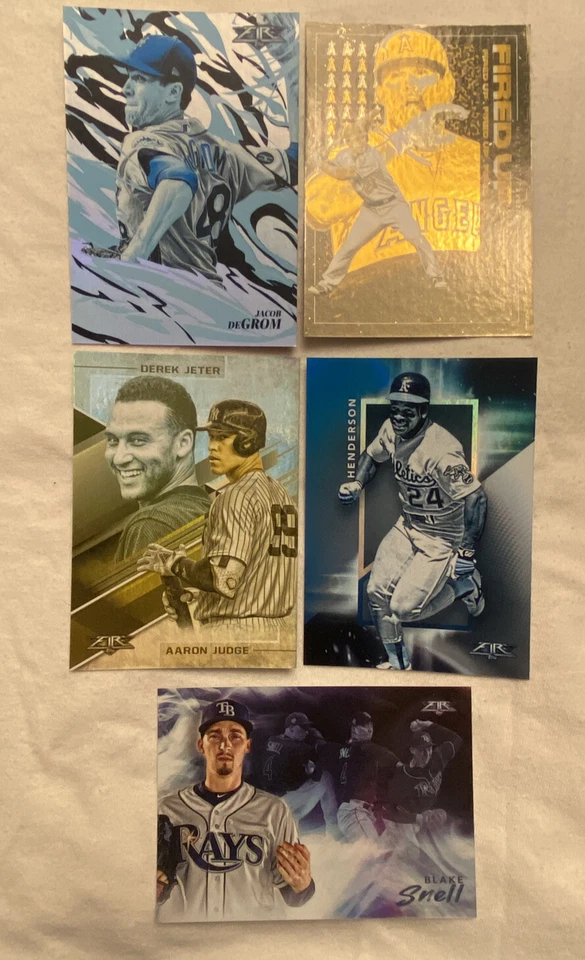 2019 Topps Fire Pick Your Card/Finish Your Set Rookies/Inserts Gold/Blue MLB - Image 1 of 1