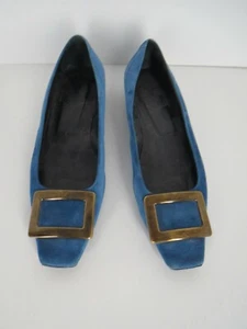 Roger Vivier Pumps Heels Size 8 38 Blue Suede Gold Buckle Comfort Work Party - Picture 1 of 12
