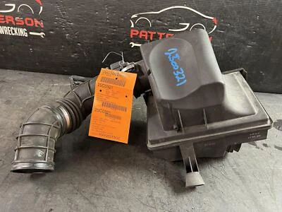 01-02 CAJA FILTRO ADMISIÓN AIRE BMW Z3 CON TUBOS 2.5 Foto 1 de 4