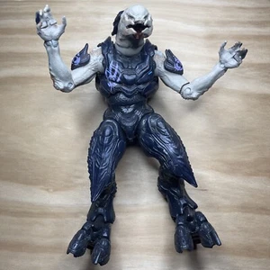 Halo Microsoft Sangheli Monster Alien Toy 6” Figure Todd McFarlane Toys - Picture 1 of 2
