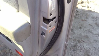 Hyundai Sonata 2007 2008 pasajero pestillo de puerta delantera derecha con varillas/cables OEM Foto 1 de 4