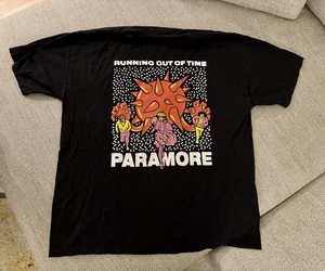 NEW Paramore This Is Why Tour T shirt Official Size XL Running Out Of Time - Picture 1 of 2