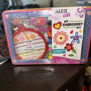 ALEX Craft My Embroidery Kit Set of 75 Pieces Age 7+ NEW Sealed S5 - Bild 1 von 4