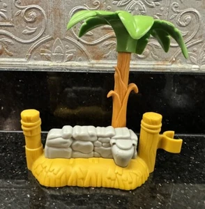 Fisher Price Little People Christmas Nativity Palm Tree Stone Fence Replacement - Picture 1 of 12