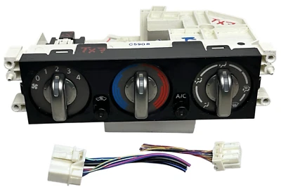 *DEBE LEER DESCRIPCIÓN* Control de clima manual Nissan X-Trail 2005-2006 con enchufes Foto 1 de 4