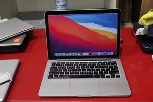 Apple Macbook Pro 2013 A1502 13'' Core i5 2.60 GHz 8GB RAM 250GB SSD - Picture 1 of 5
