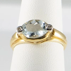 Neu 14K ovaler Aquamarinring mit zwei Diamanten - Bild 1 von 16