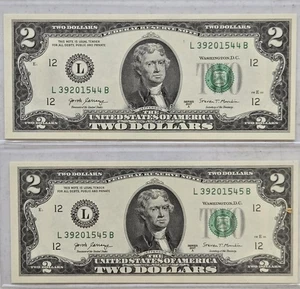 NEW Uncirculated Two Dollar Bills Series 2017A $2 2 Sequential Notes 544 545 - Picture 1 of 2