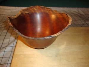 JERRY KERMODE Signed Hand Turned Artist RED Wood Natural edge Bowl #12095 - Picture 1 of 8