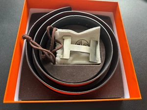 Cinturón de cuero reversible Hermès negro naranja H Constance 40 talla 95 - Imagen 1 de 8