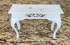 Mueble de repuesto de mesa para casa de muñecas Barbie Princesa y el mendigo Castillo - Imagen 1 de 4