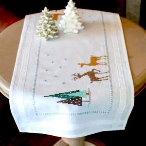 Zum Selbermachen norwegische Wildrentiere Weihnachten gestempelt Kreuzstich Tischläufer Kit - Bild 1 von 6