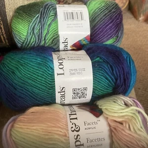 Loops And Threads (3) - Picture 1 of 1
