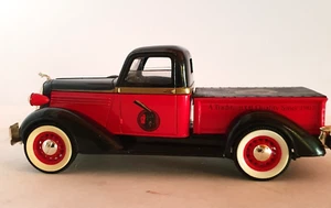 1936 Dodge Pickup Ltd Edit Bank by Indian Motorcycles 1:25 Scale # 72018 - Picture 1 of 12