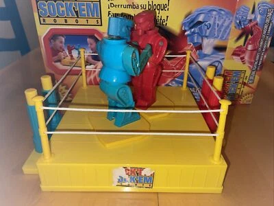 Mattel Rock 'Em Sock 'Em Robots, Boxing Match Between Red Rocker and Blue Bomber Foto 1 de 4