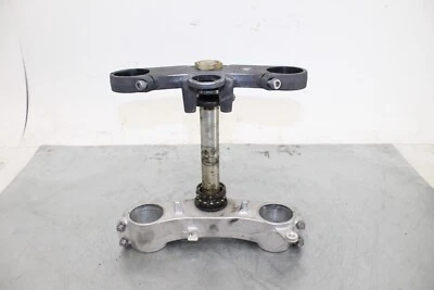 05 06 SUZUKI GSXR 1000 GSXR1000 OEM TRIPLE ÁRBOL ABRAZADERA SOPORTE MONTAJE DIRECCIÓN Foto 1 de 4