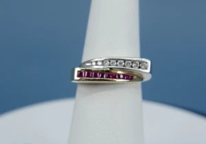 Anello con diamanti e rubini misura 5,5 - Foto 1 di 24